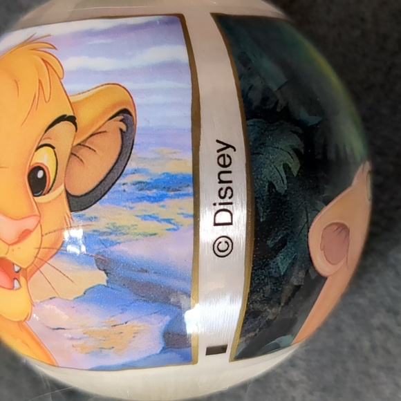 Vintage Disney’s The Lion King Christmas Ornament - Picture 3 of 5